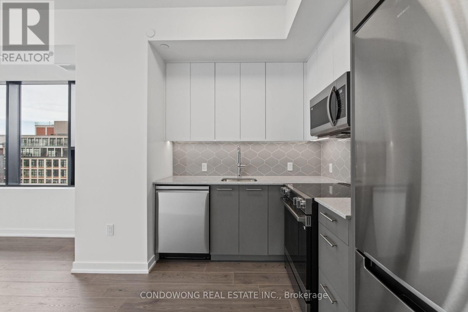609 - 30 Francis Street S, Kitchener, Ontario  N2G 1H7 - Photo 3 - X13858956