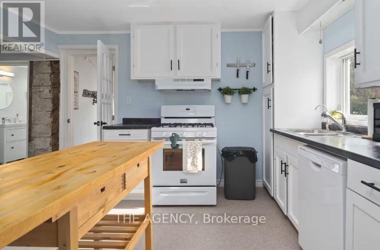 1743 County Road, Prince Edward County, Ontario  K0K 2T0 - Photo 5 - X13858988