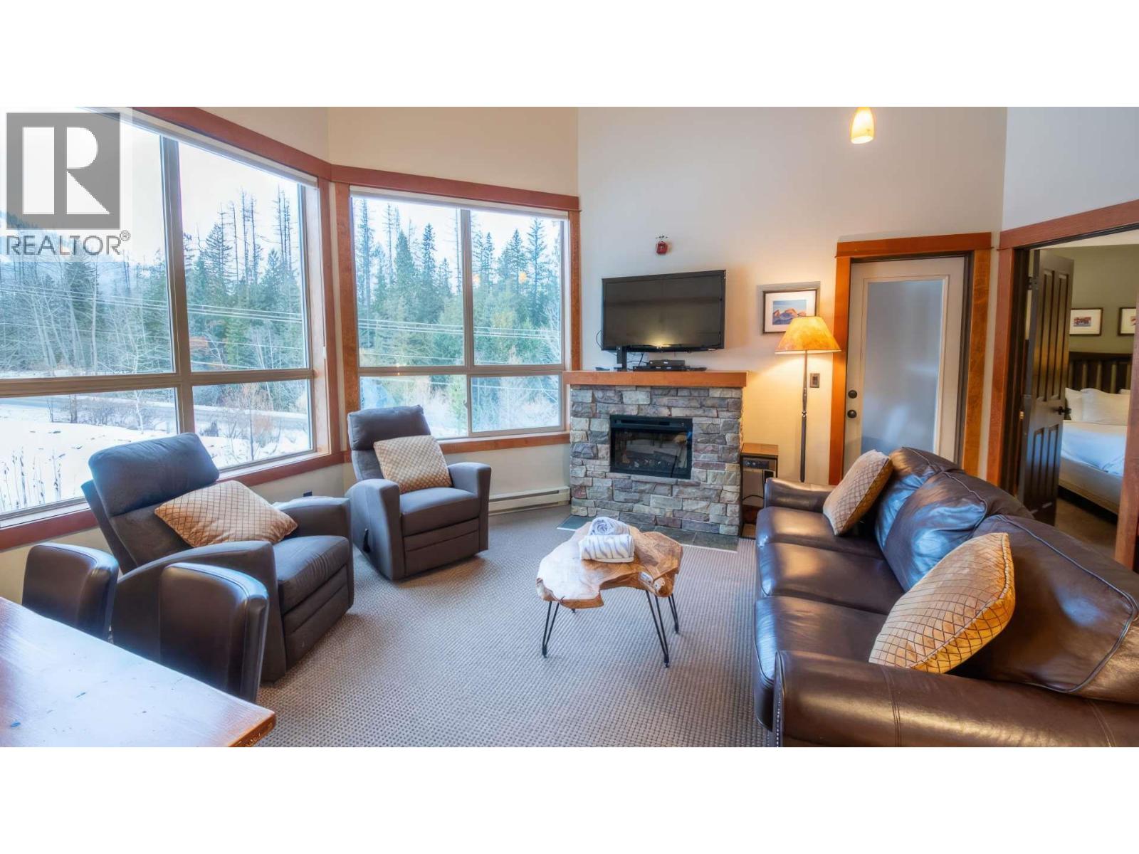 4559 Timberline Crescent Unit# 647