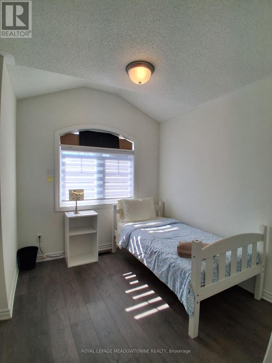 130 Sapphire Way, Thorold, Ontario  L2V 0L5 - Photo 21 - X13858476