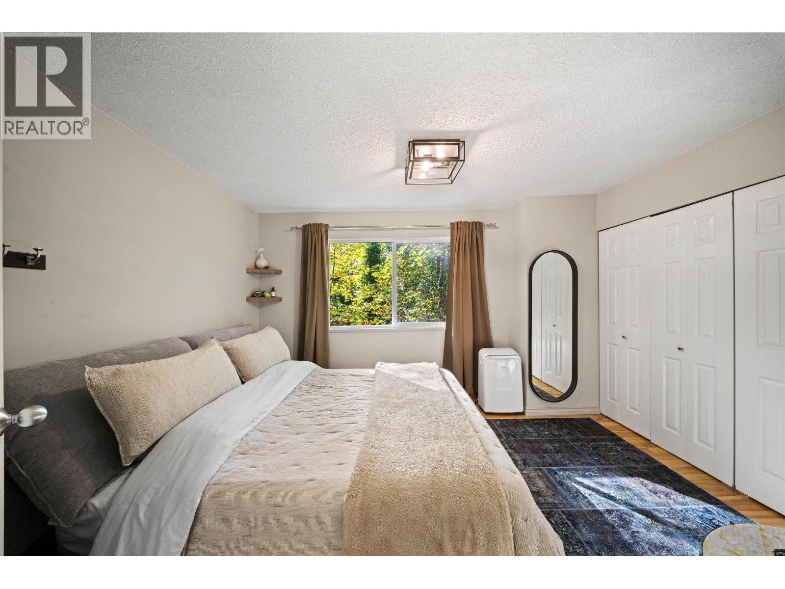 8582 Wilderness Court, Burnaby, British Columbia  V5A 4B2 - Photo 7 - R3171632