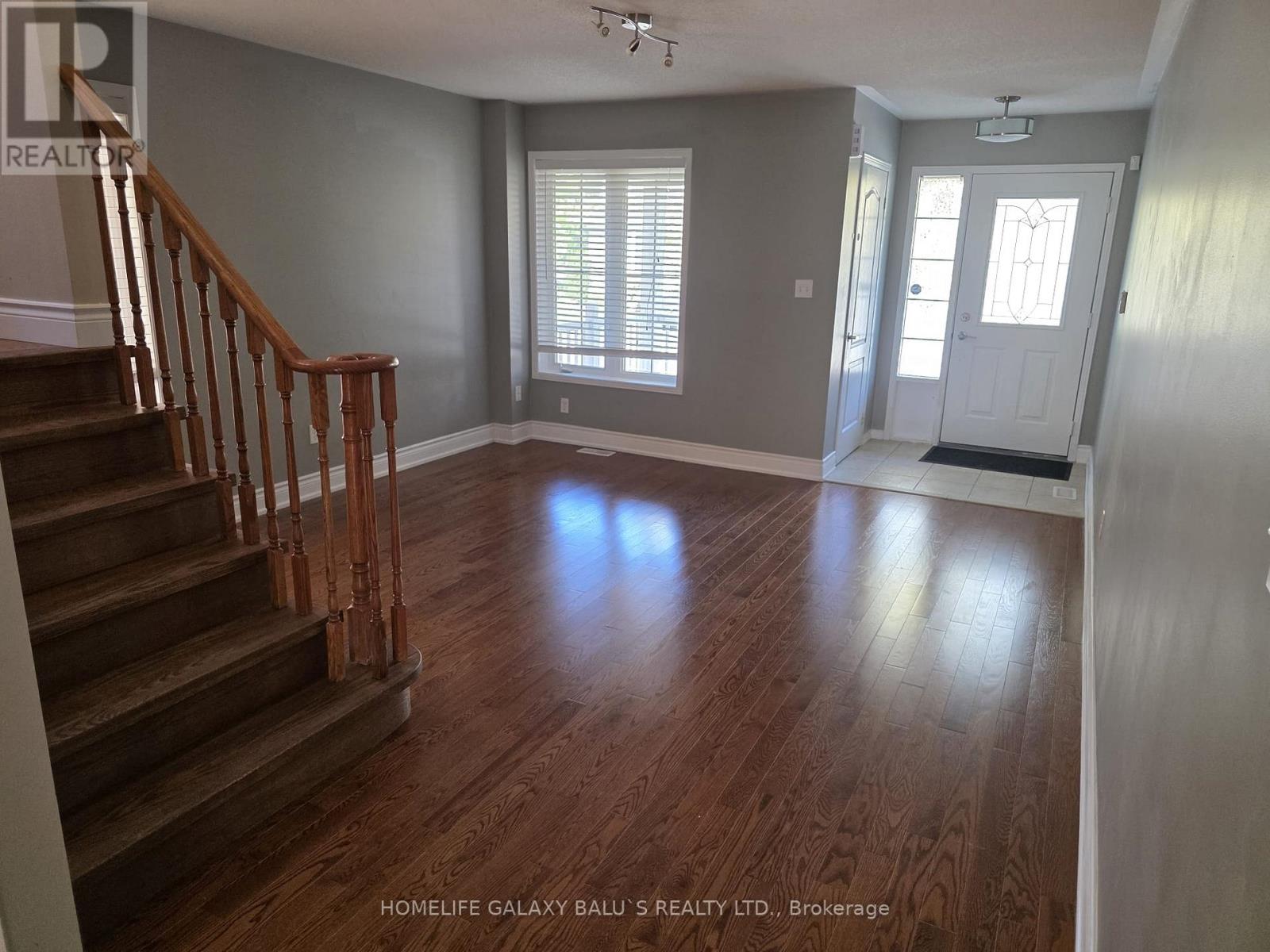 68 Mcnicol Crescent, Ajax, Ontario  L1Z 1Y8 - Photo 4 - E13591198