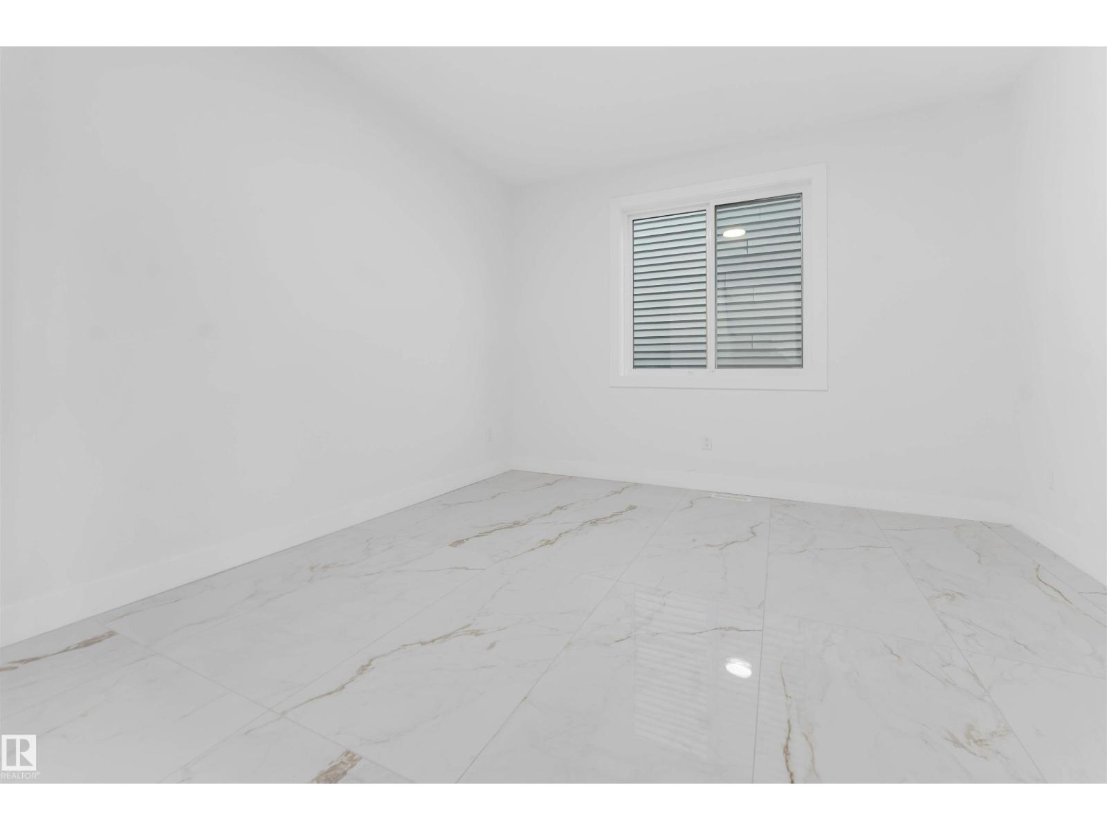 13136 187 AV NW