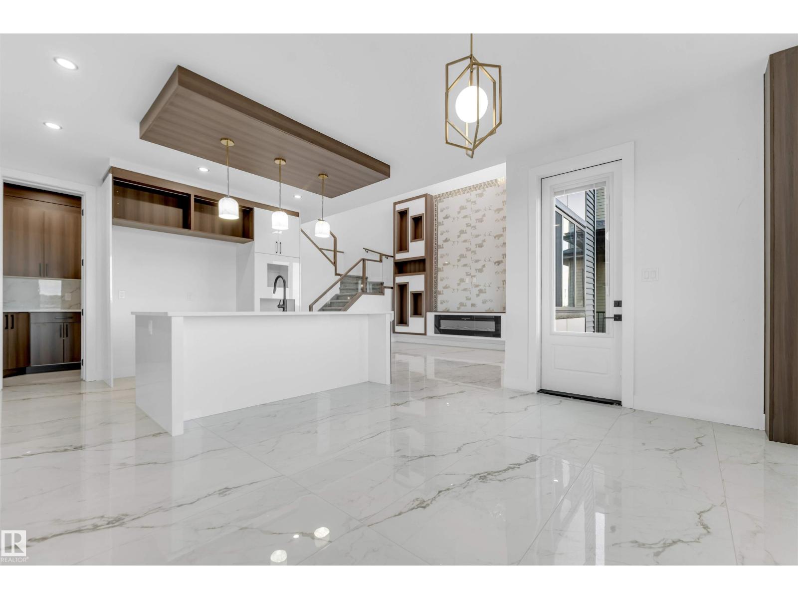 13136 187 AV NW