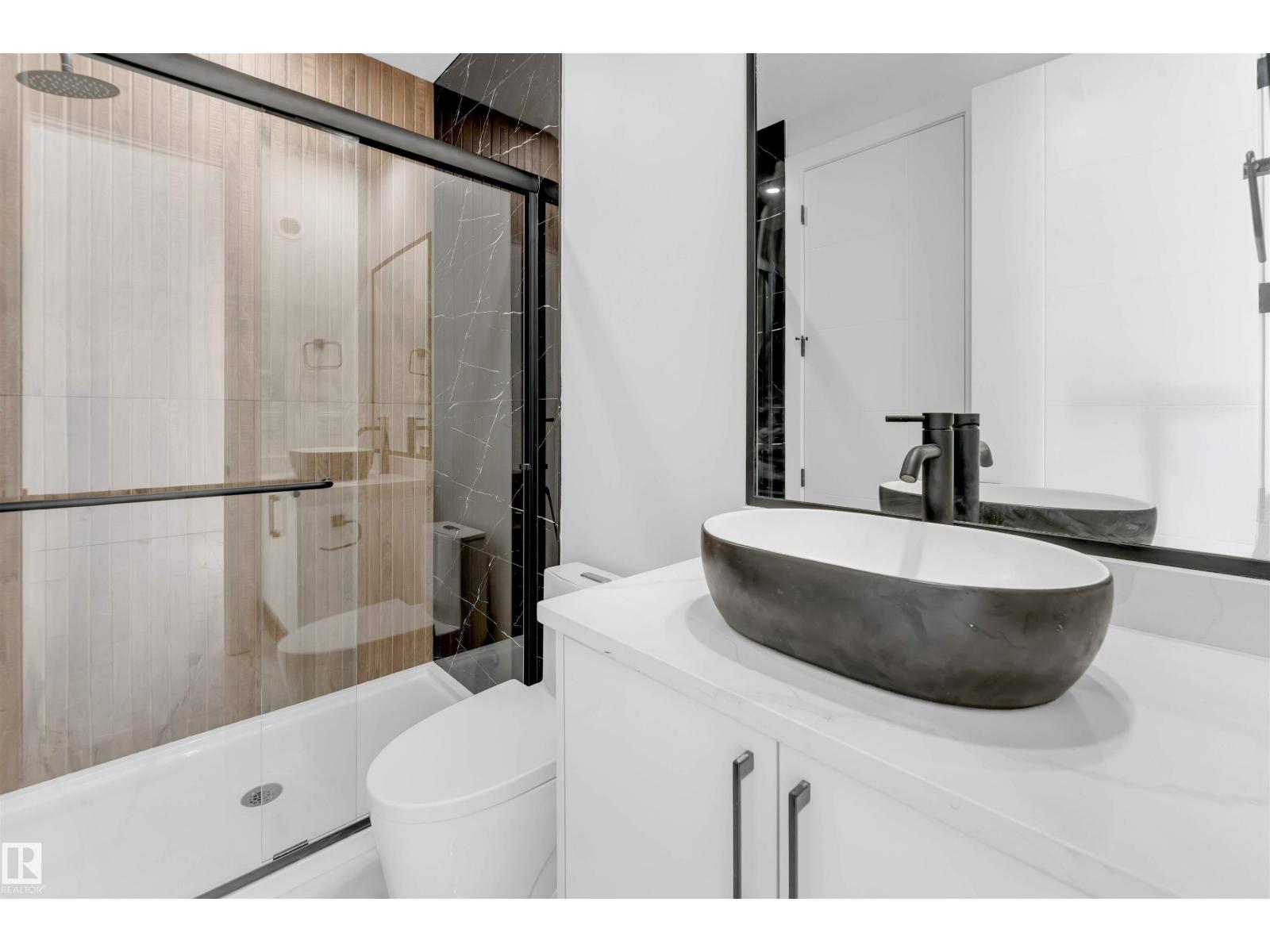 13136 187 AV NW