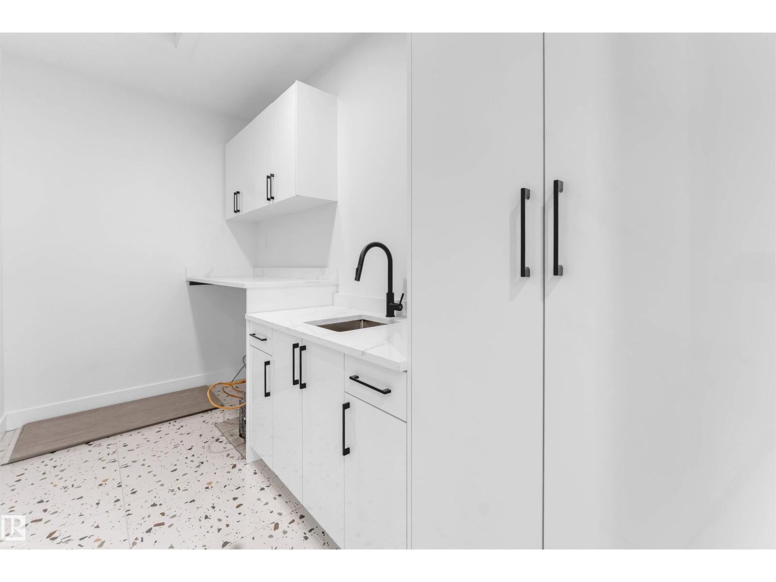 13136 187 AV NW