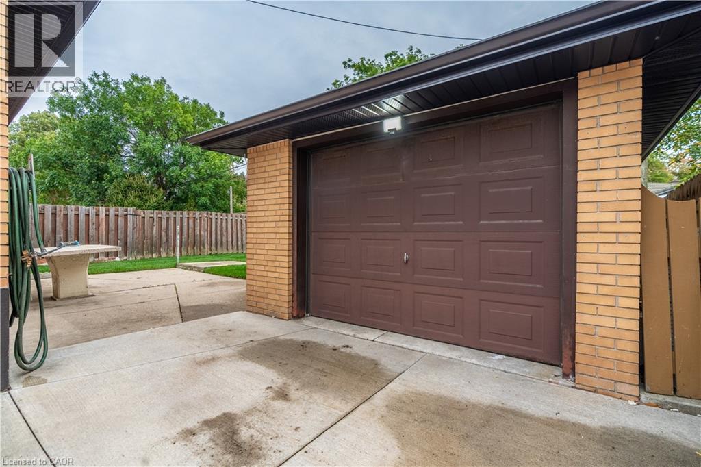 75 Purdy Crescent, Hamilton, Ontario  L9A 3B4 - Photo 4 - 40868745