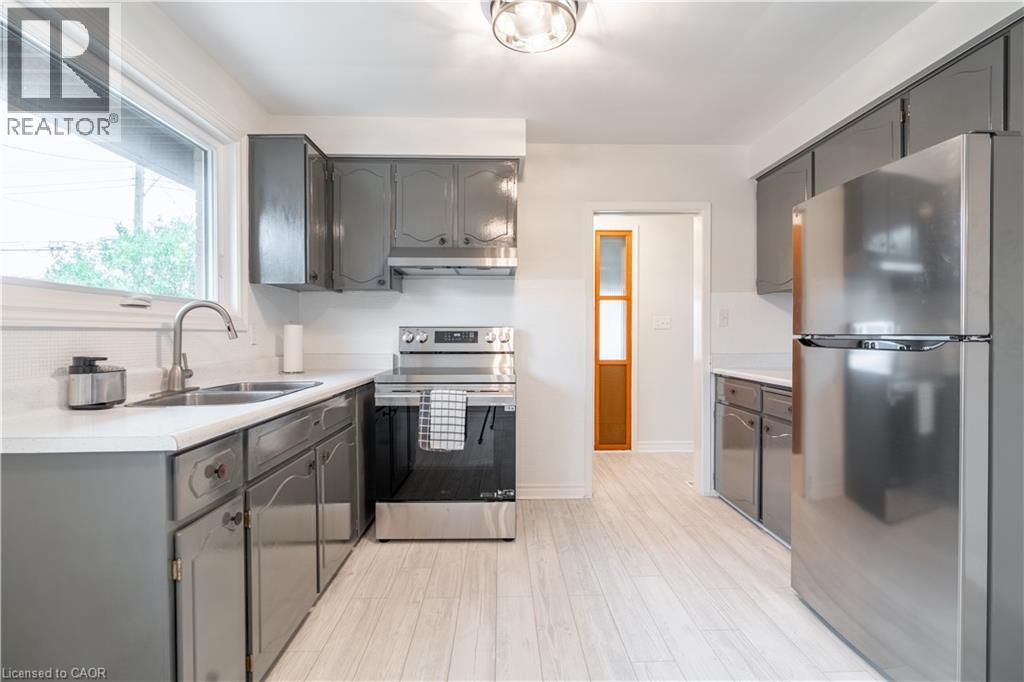 75 Purdy Crescent, Hamilton, Ontario  L9A 3B4 - Photo 14 - 40868745