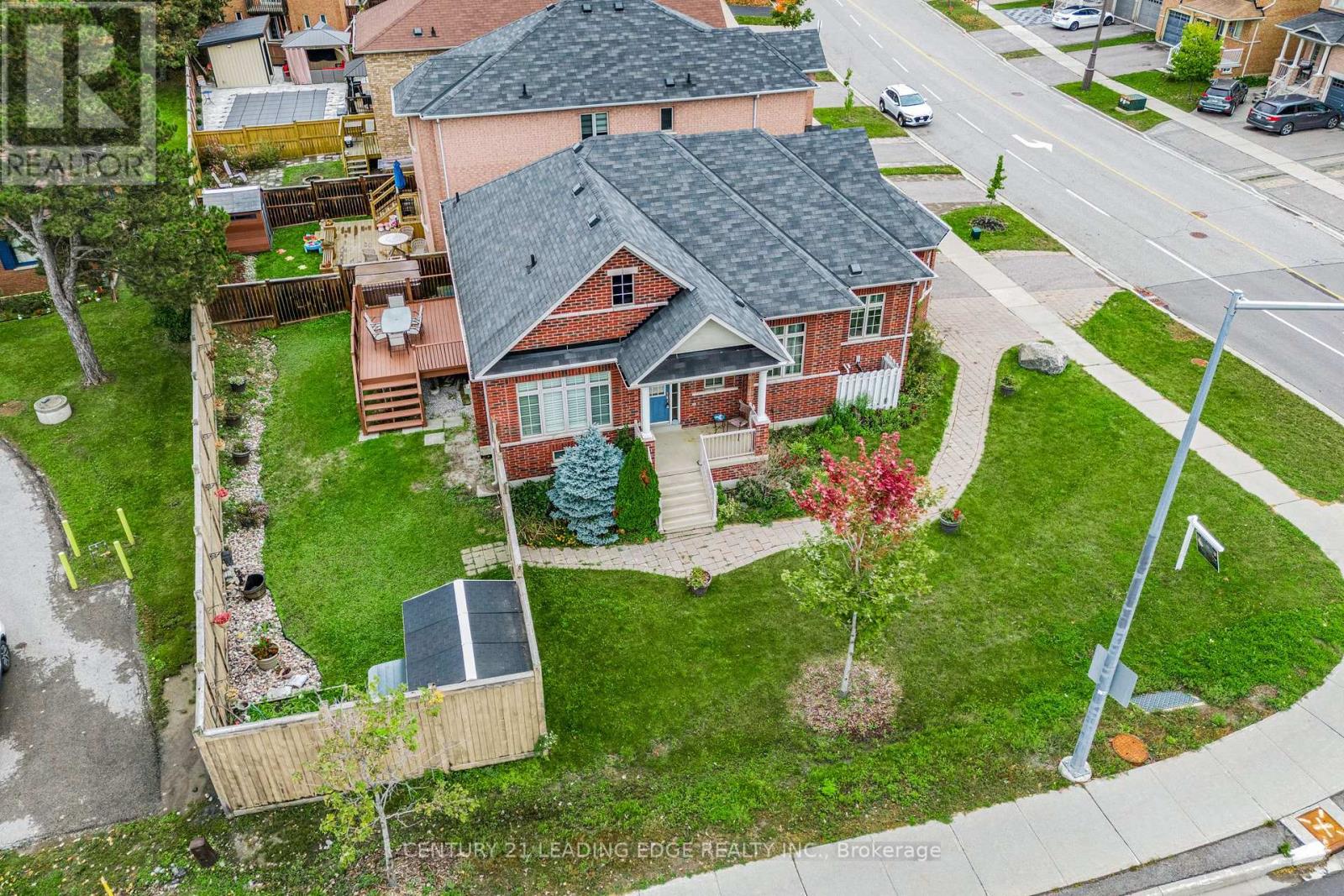1 Hare Farm Gate, Whitchurch-Stouffville, Ontario  L4A 0Y7 - Photo 2 - N13859022