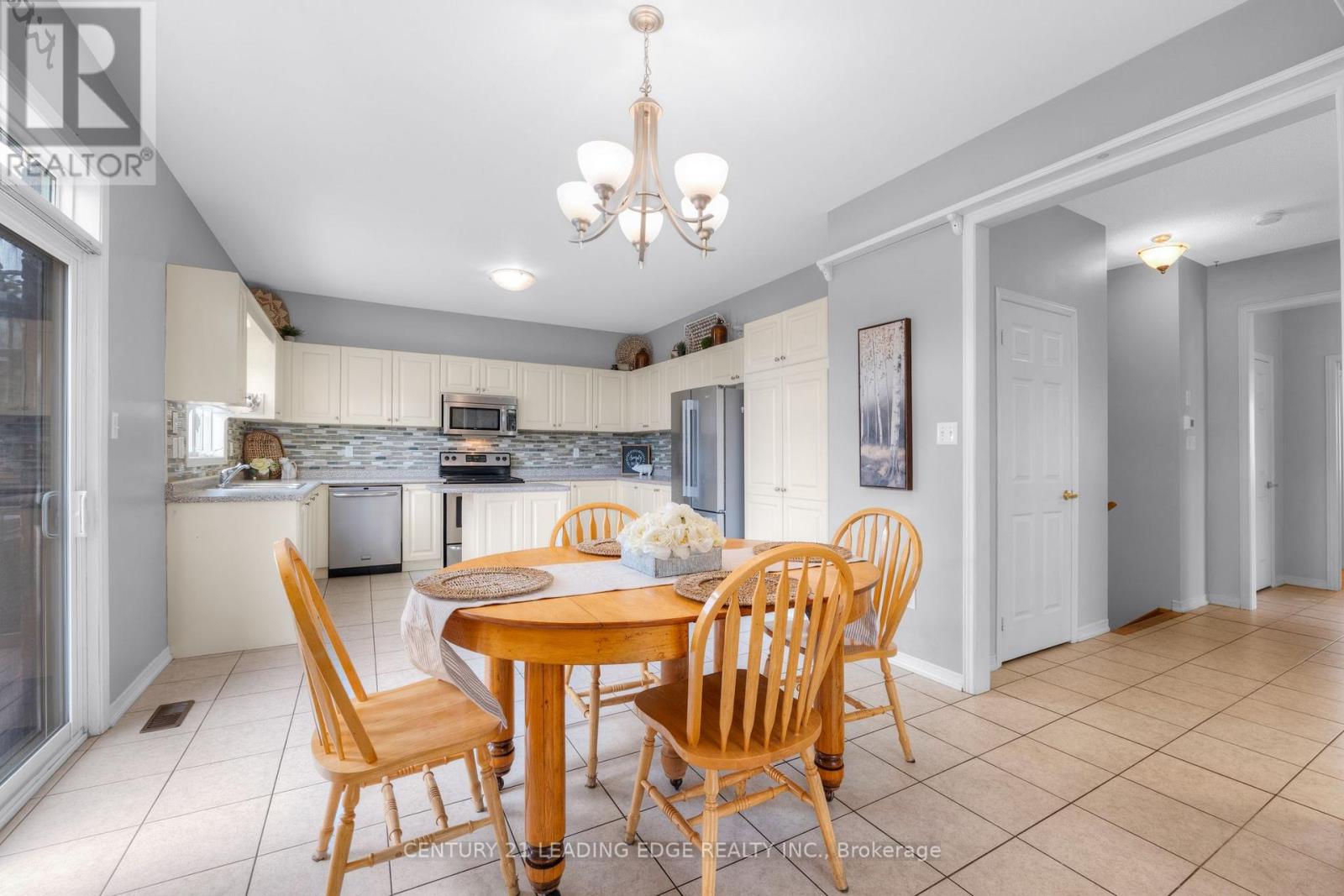 1 Hare Farm Gate, Whitchurch-Stouffville, Ontario  L4A 0Y7 - Photo 7 - N13859022