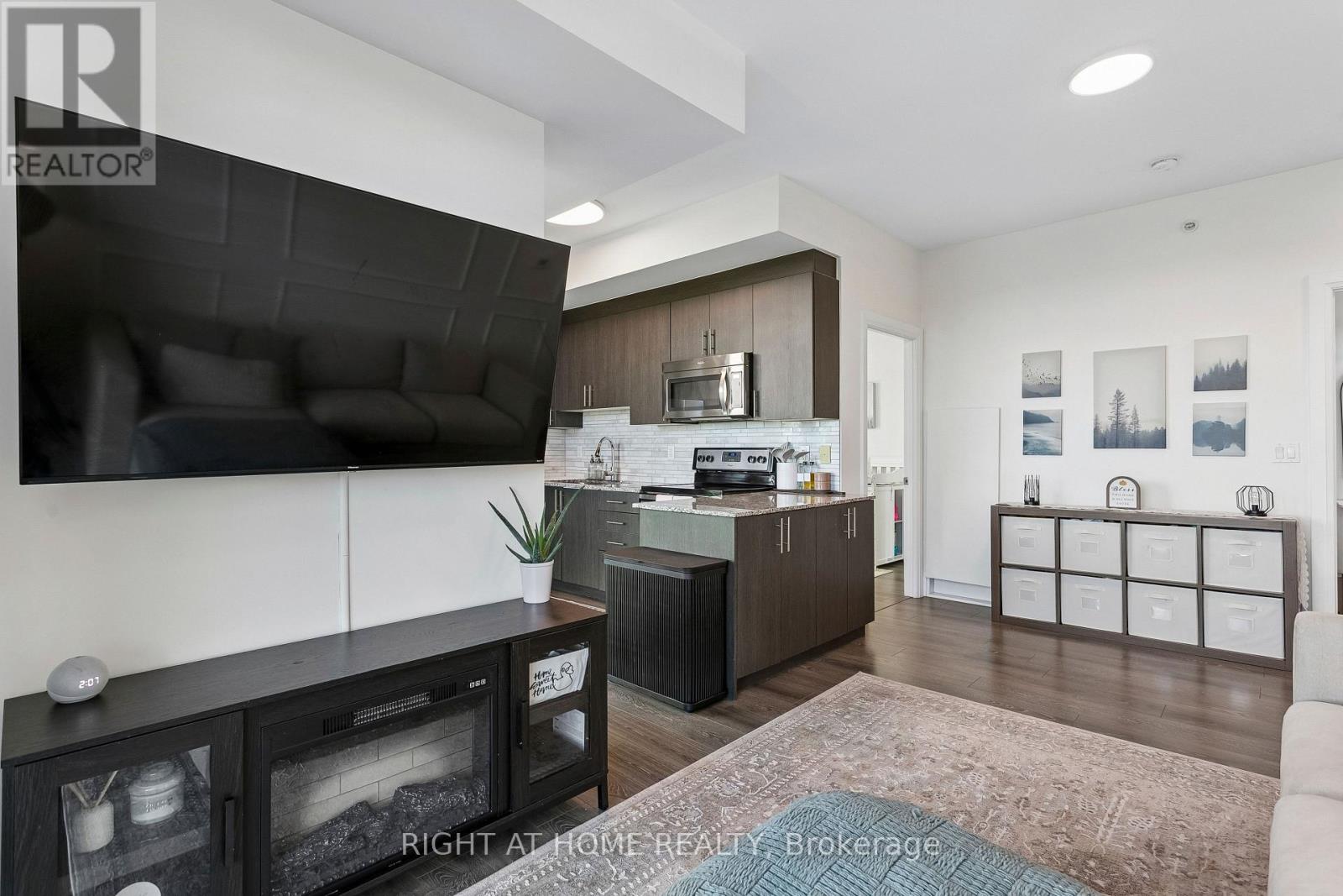 45 Yorkland Boulevard, Brampton, Ontario  L6P 4B4 - Photo 11 - W13858998