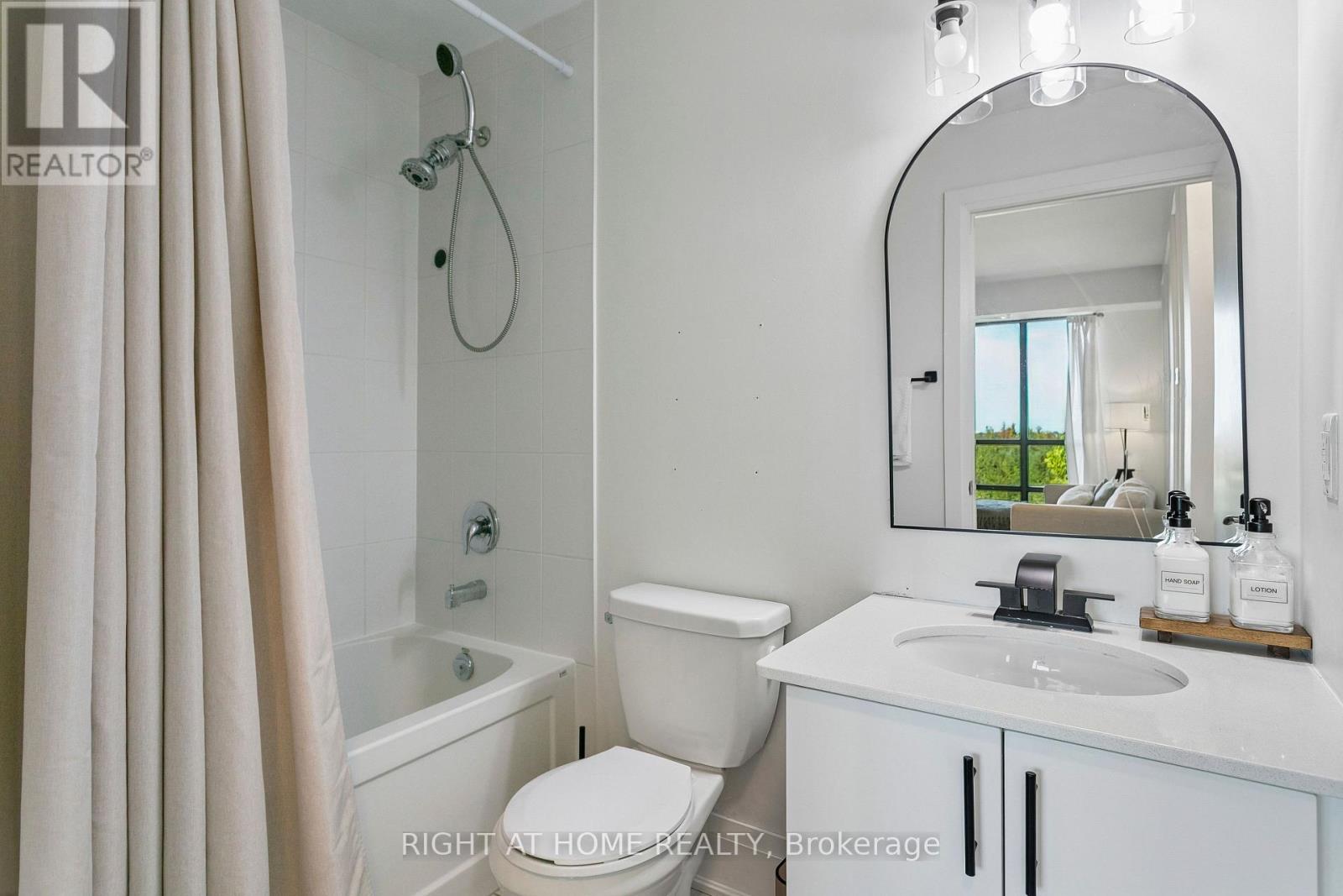 45 Yorkland Boulevard, Brampton, Ontario  L6P 4B4 - Photo 29 - W13858998