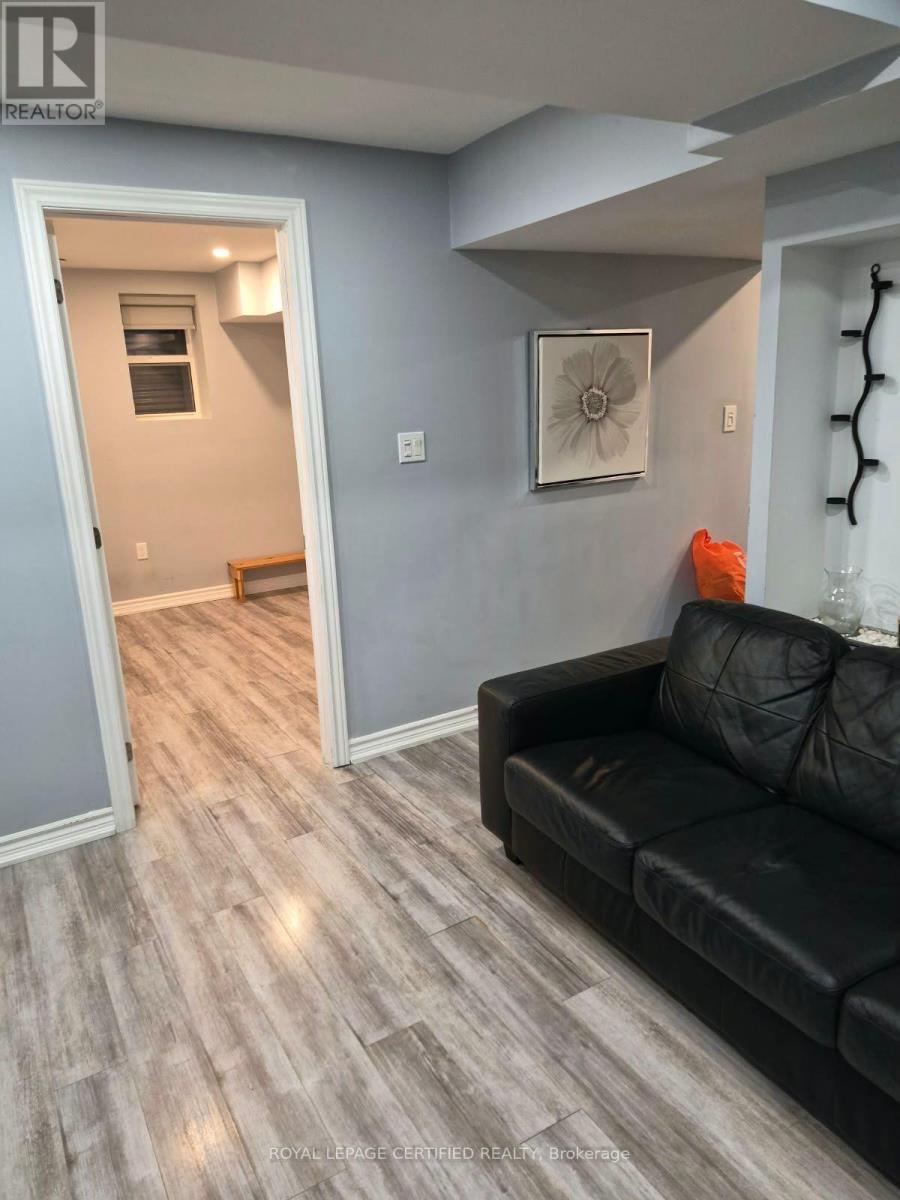 Lower - 1573 Eglinton Avenue W, Mississauga, Ontario  L5M 7C1 - Photo 7 - W13859008
