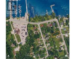 8 HADDEN ROAD, Georgina, Ontario