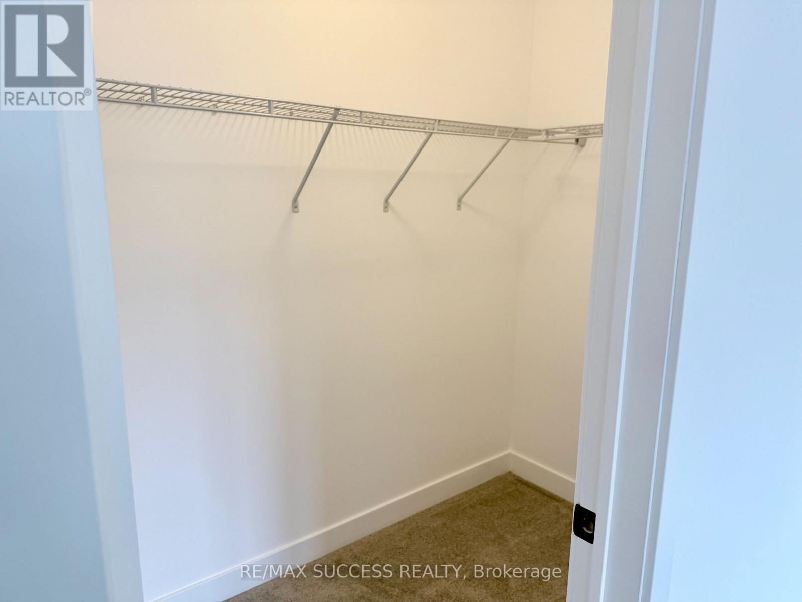 95 Flan Boulevard, Barrie, Ontario  L9J 1C6 - Photo 10 - S13859052