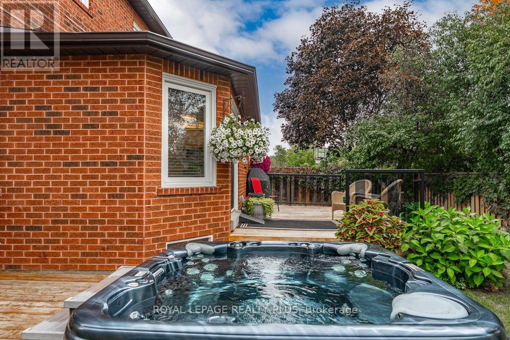 6795 Gracefield Drive, Mississauga, Ontario  L5N 6T6 - Photo 39 - W13859070