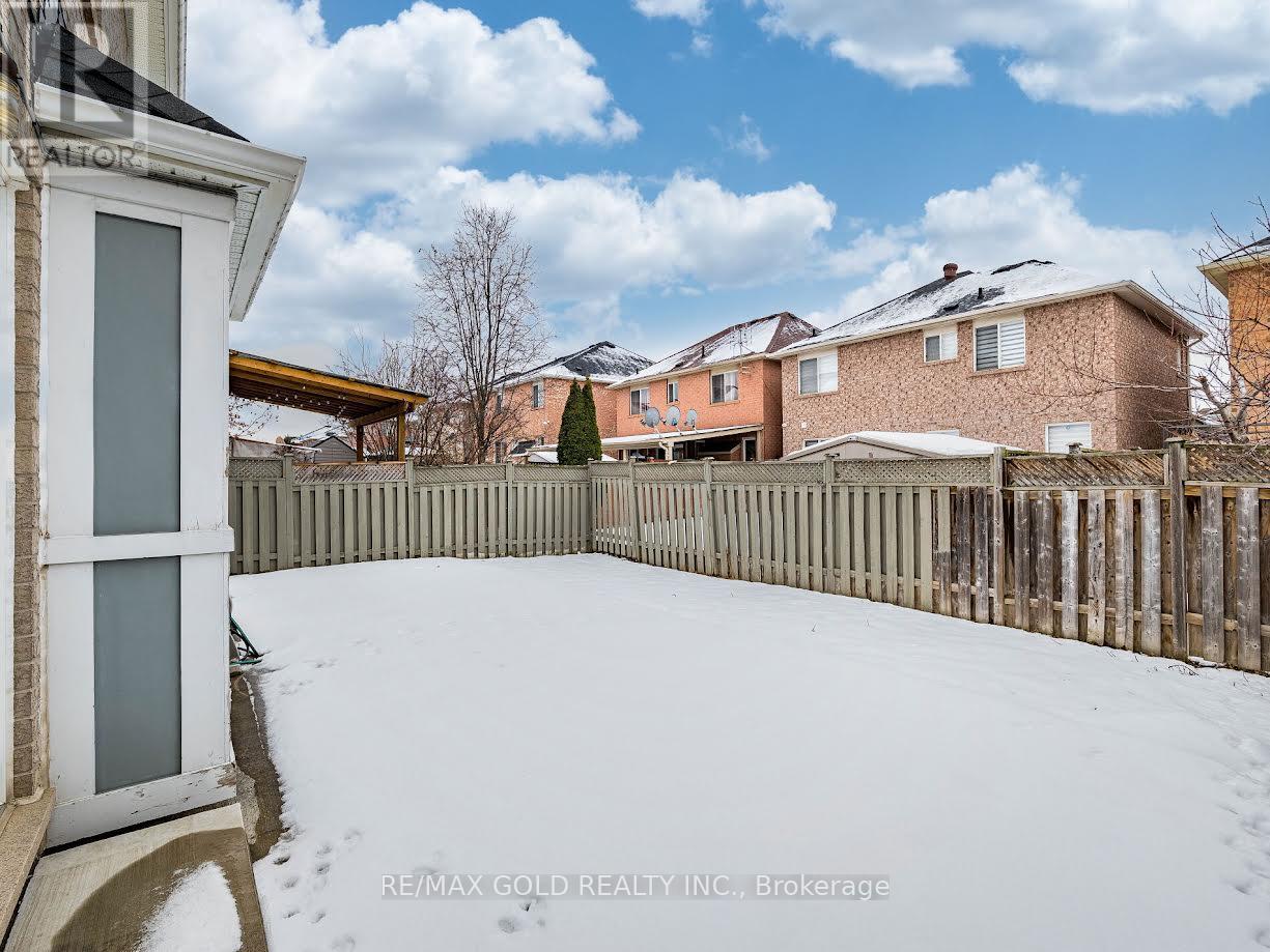 Basement - 42 Zimmer Street, Brampton, Ontario  L6S 6L9 - Photo 13 - W13859094