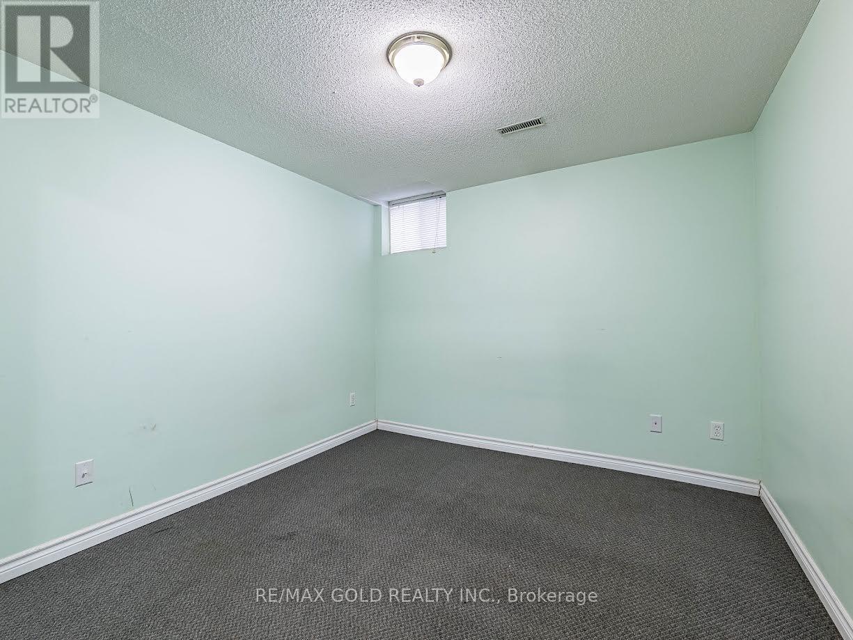 Basement - 42 Zimmer Street, Brampton, Ontario  L6S 6L9 - Photo 9 - W13859094
