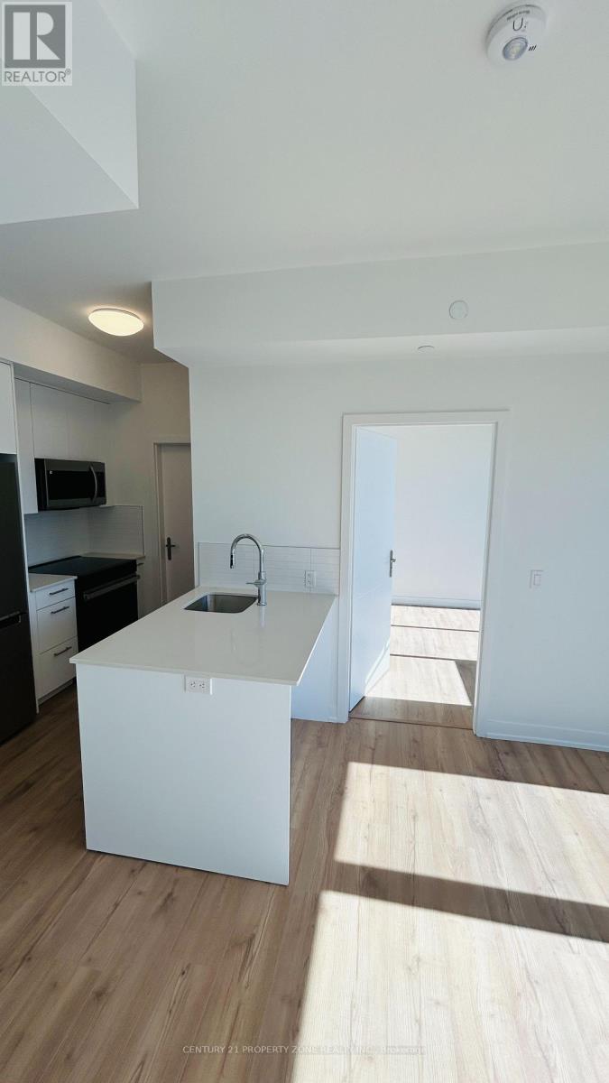 1802 - 30 Francis Street S, Kitchener, Ontario  N2G 1H7 - Photo 3 - X13859032