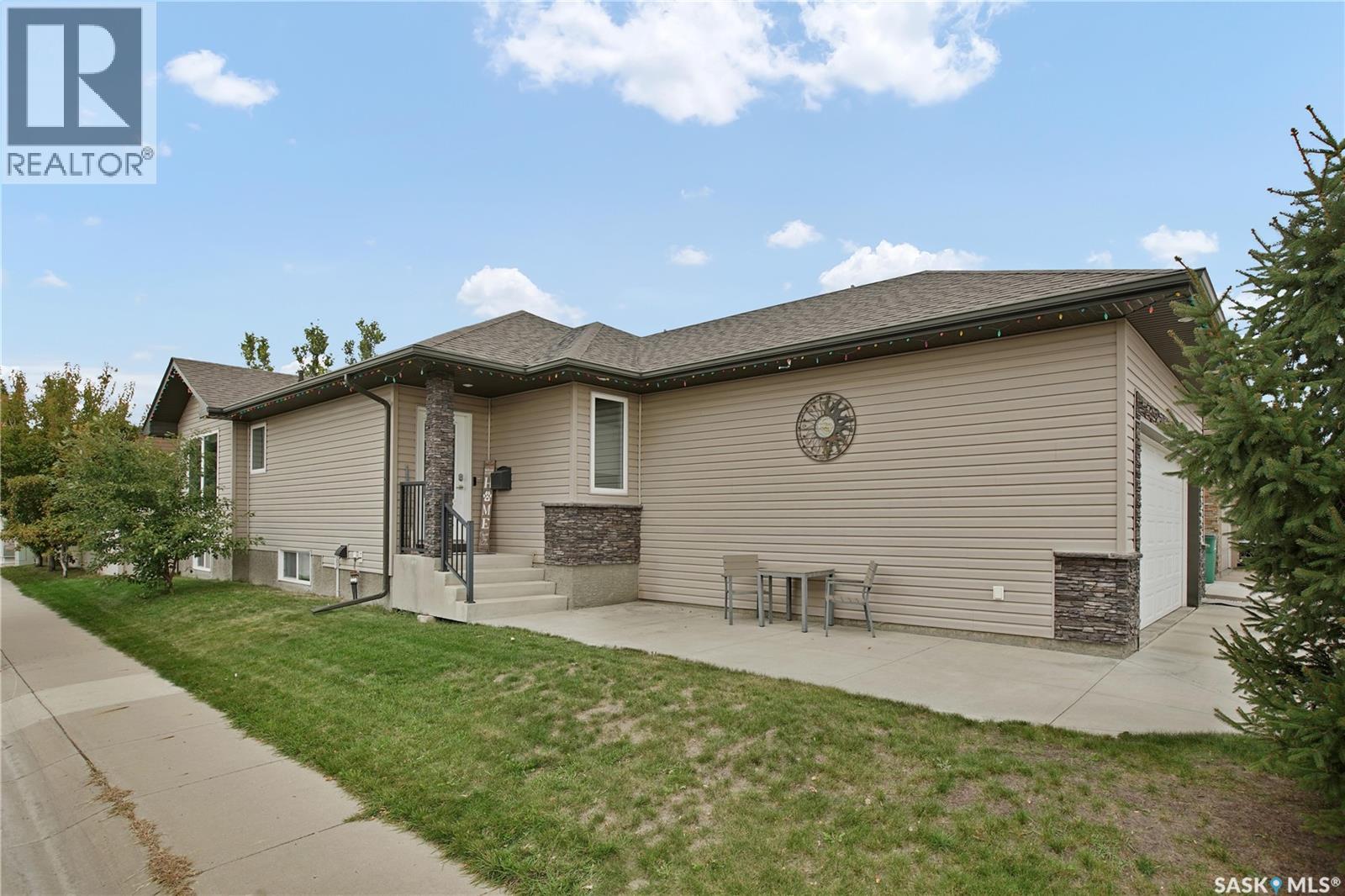 634 Allwood MANOR, Saskatoon, Saskatchewan