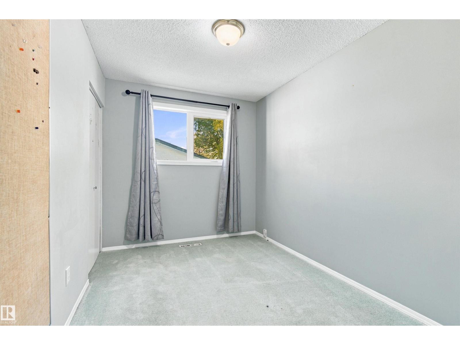 6116 148 AV NW