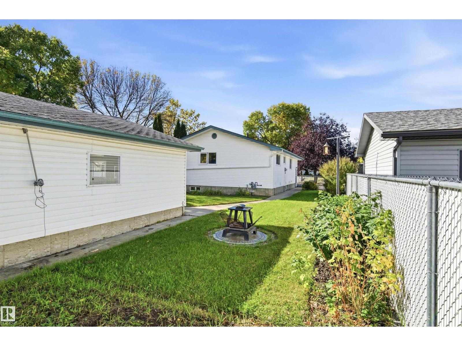 6116 148 AV NW
