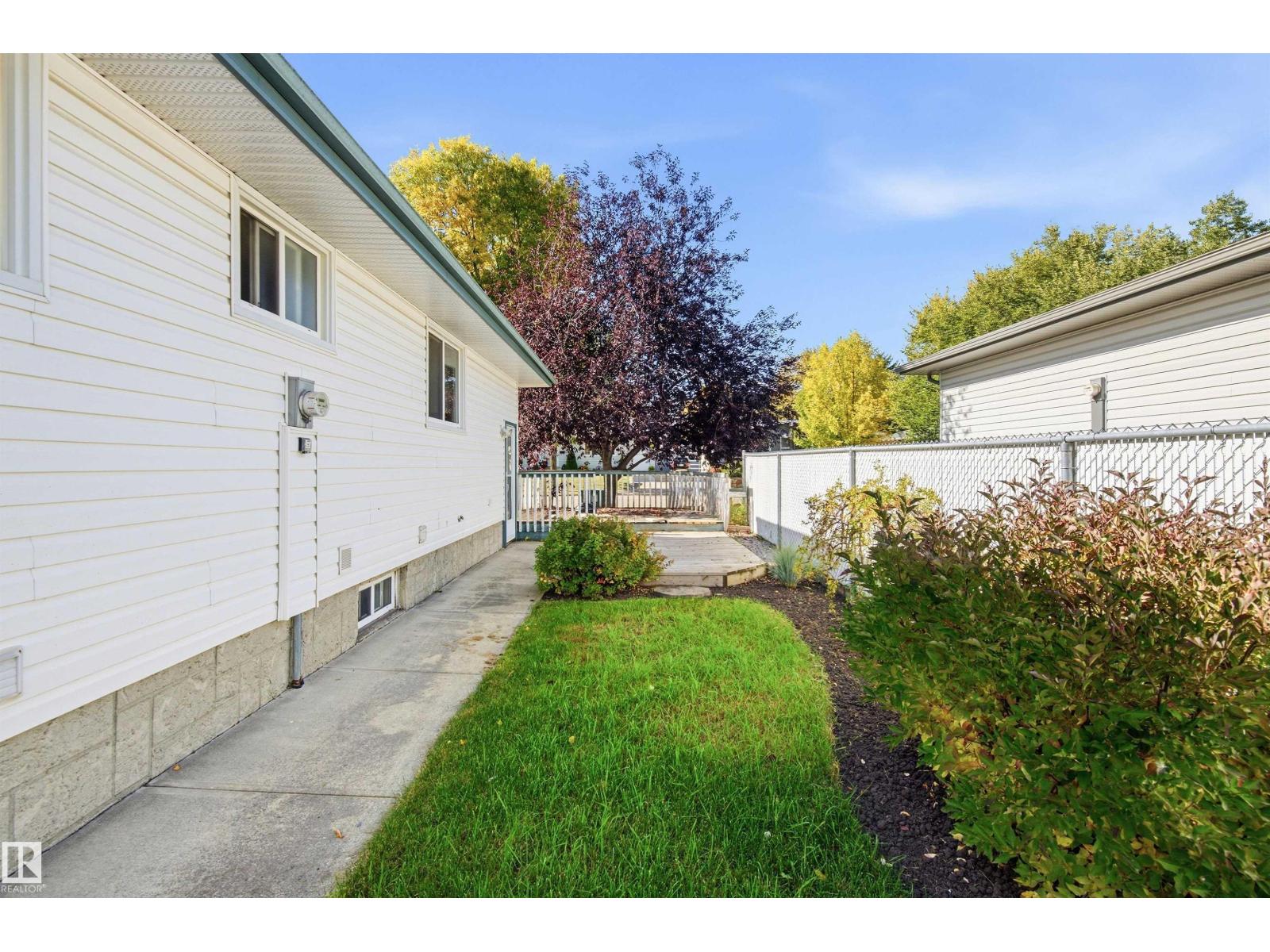6116 148 AV NW