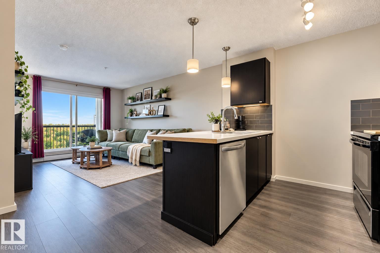 #251 1196 HYNDMAN RD NW Edmonton Alberta Canada T5A0X8 4