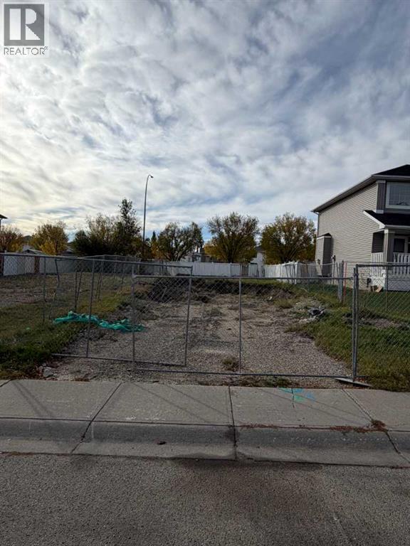 23 Citadel Peak Circle NW