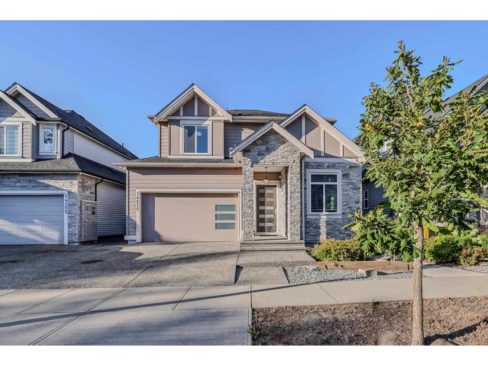 14215 61b Avenue, Surrey, British Columbia  V3X 0K5 - Photo 1 - R3170680
