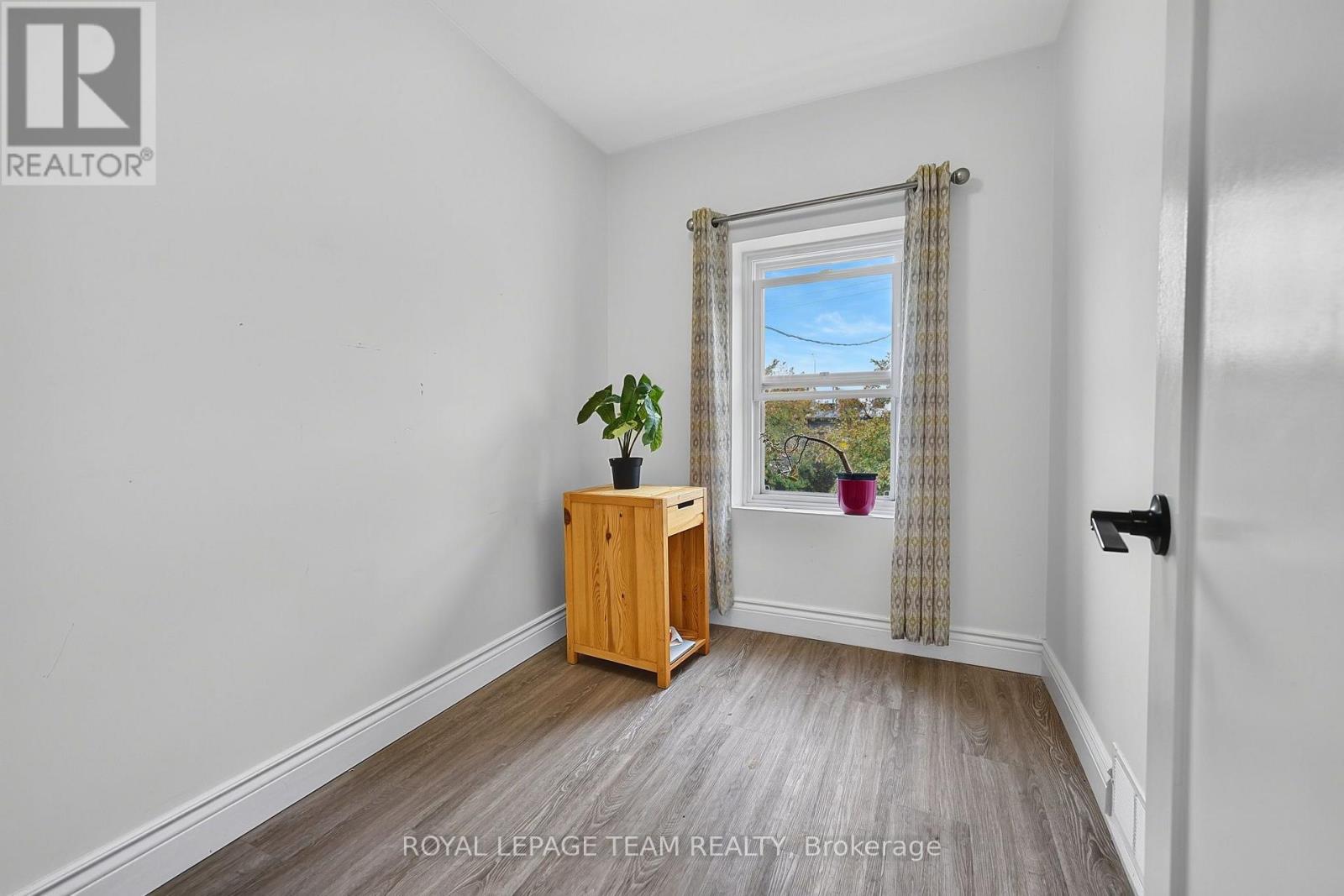 353 Arlington Avenue, Ottawa, Ontario  K1R 6Z2 - Photo 15 - X13859178