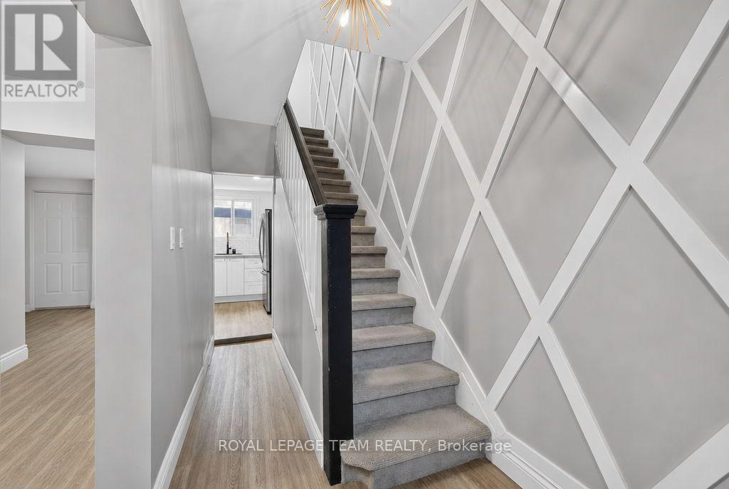 353 Arlington Avenue, Ottawa, Ontario K1R 6Z2 - Photo 3 - X13859178