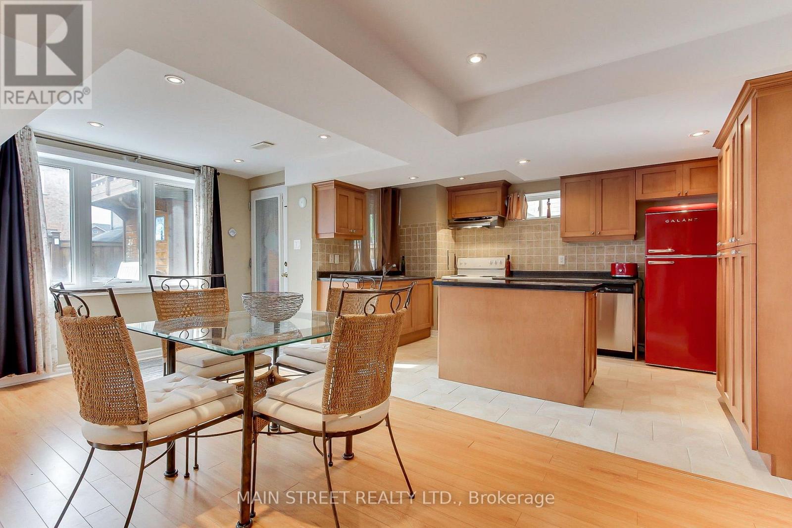 196 Wainscot Avenue, Newmarket, Ontario  L3X 2X4 - Photo 28 - N13859146