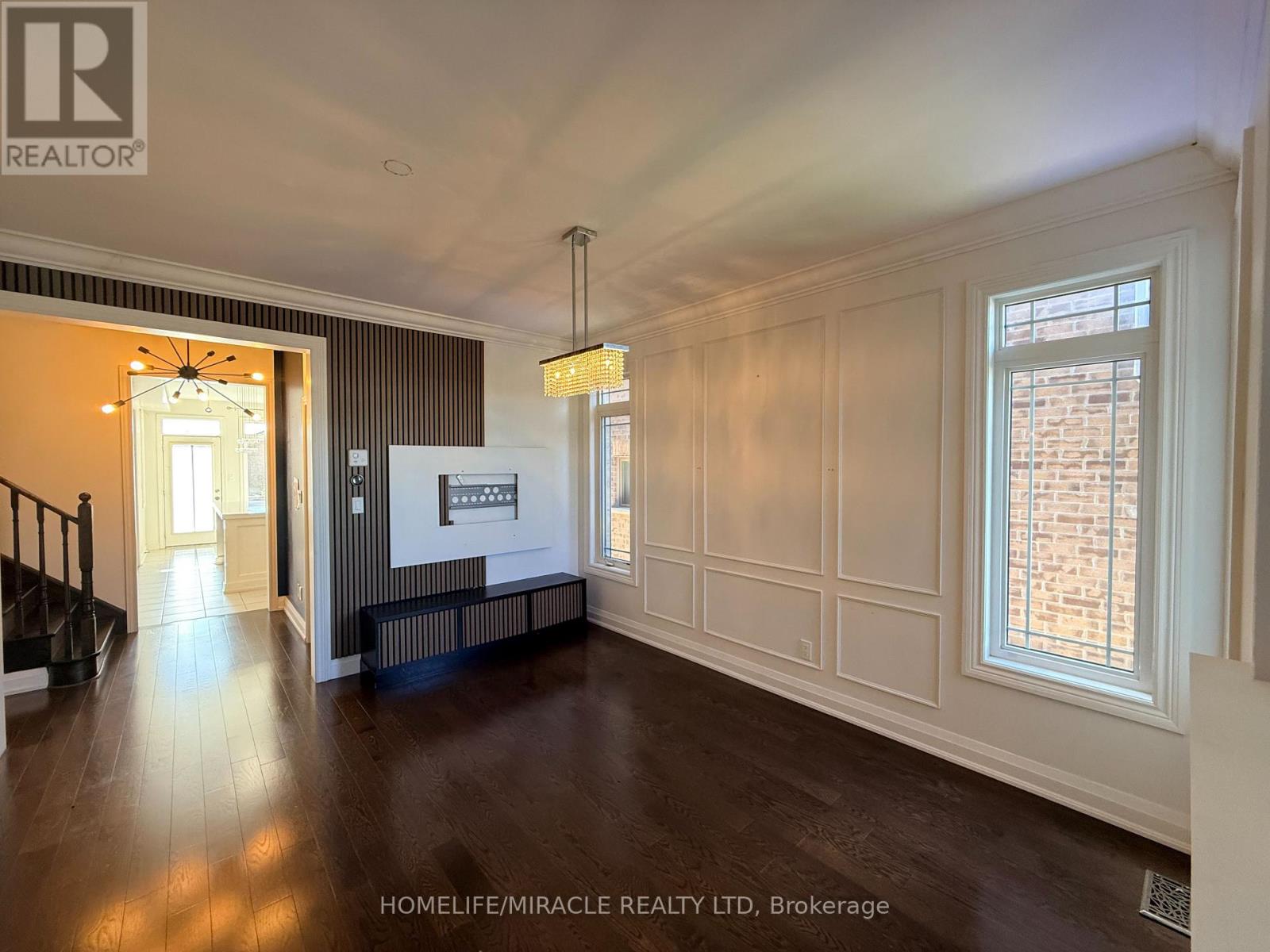 55 Treetops Boulevard, New Tecumseth, Ontario  L9R 0M1 - Photo 4 - N13859166