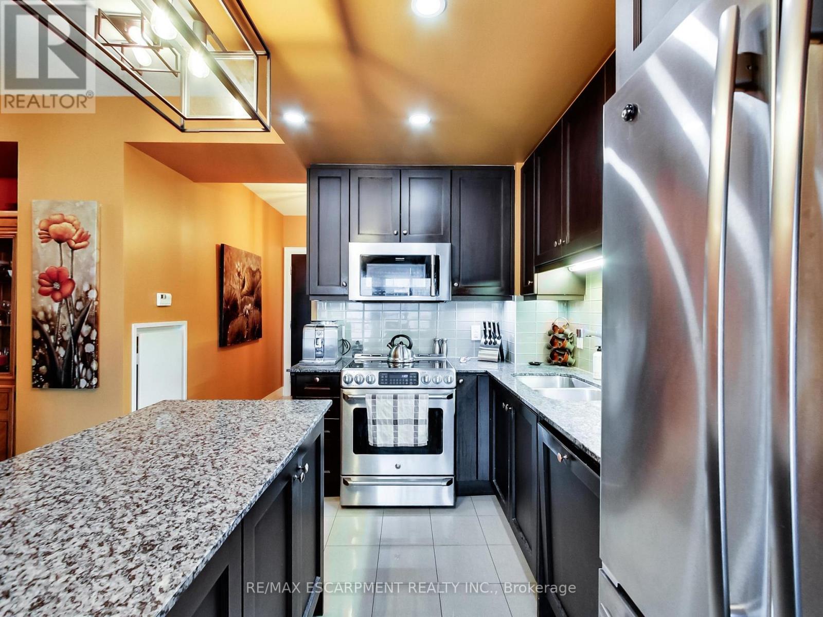 306 - 11 Bronte Road, Oakville, Ontario  L6L 0E1 - Photo 16 - W13859160