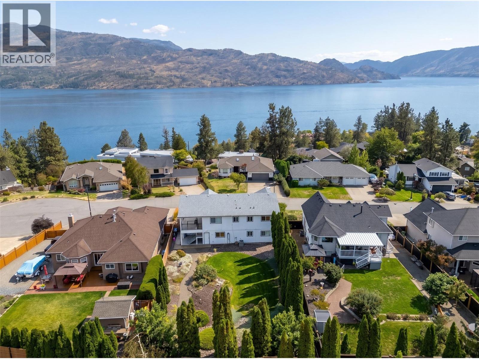 3608 Lever Court, Peachland, British Columbia  V0H 1X2 - Photo 2 - 10402245