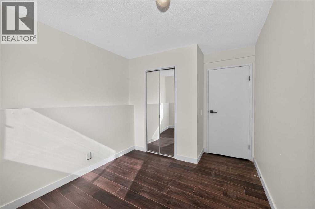 63 Beaconsfield Crescent Nw, Calgary, Alberta T3K 1W5 - Photo 27 - A2349926