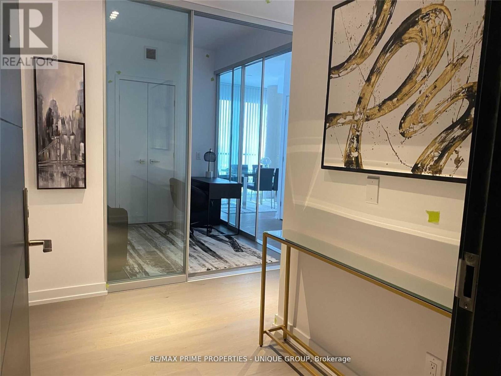 5002 - 488 University Avenue, Toronto, Ontario  M5G 0C1 - Photo 3 - C13859190