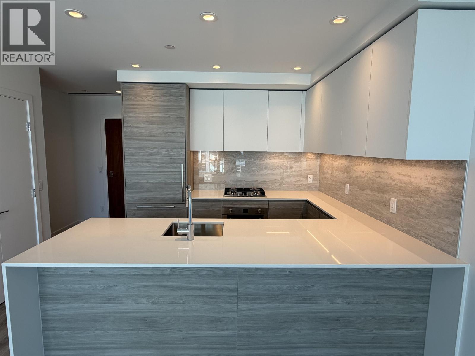 3005 680 Quayside Drive, New Westminster, British Columbia  V3M 0P2 - Photo 2 - R3171133