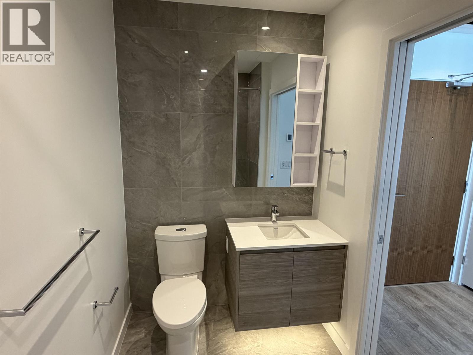 3005 680 Quayside Drive, New Westminster, British Columbia  V3M 0P2 - Photo 13 - R3171133