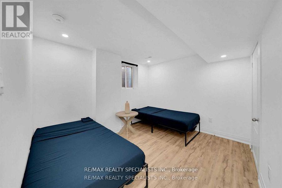 Unit 2 - 7294 Rosehurst Drive, Mississauga, Ontario L5N 8H1 - Photo 8 - W13859210