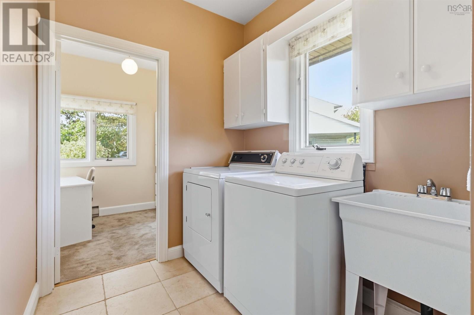 20 Bayswater Road, Dartmouth, Nova Scotia  B2W 4E1 - Photo 22 - 202625053
