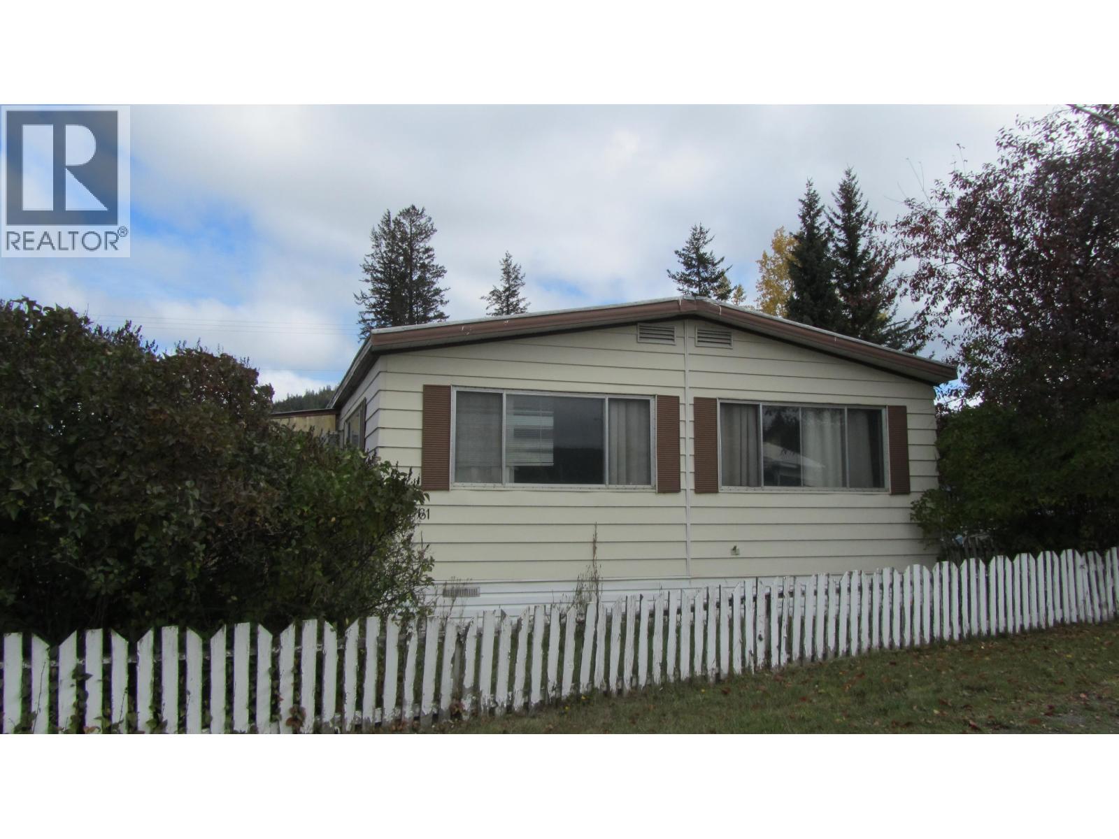 61 375 HORSE LAKE ROAD, 100 Mile House, British Columbia