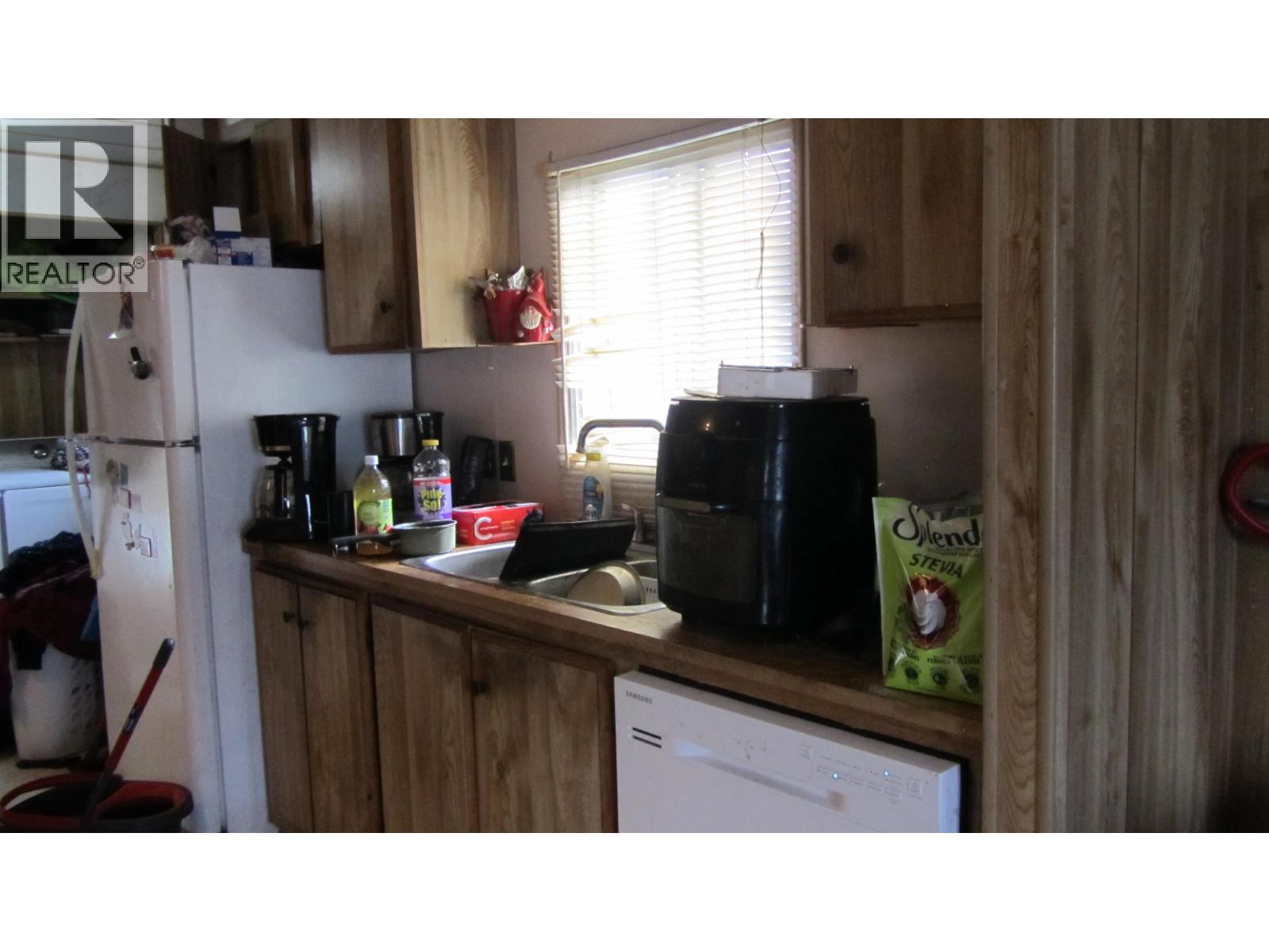 61 375 Horse Lake Road, 100 Mile House, British Columbia  V0K 2E0 - Photo 8 - R3172118