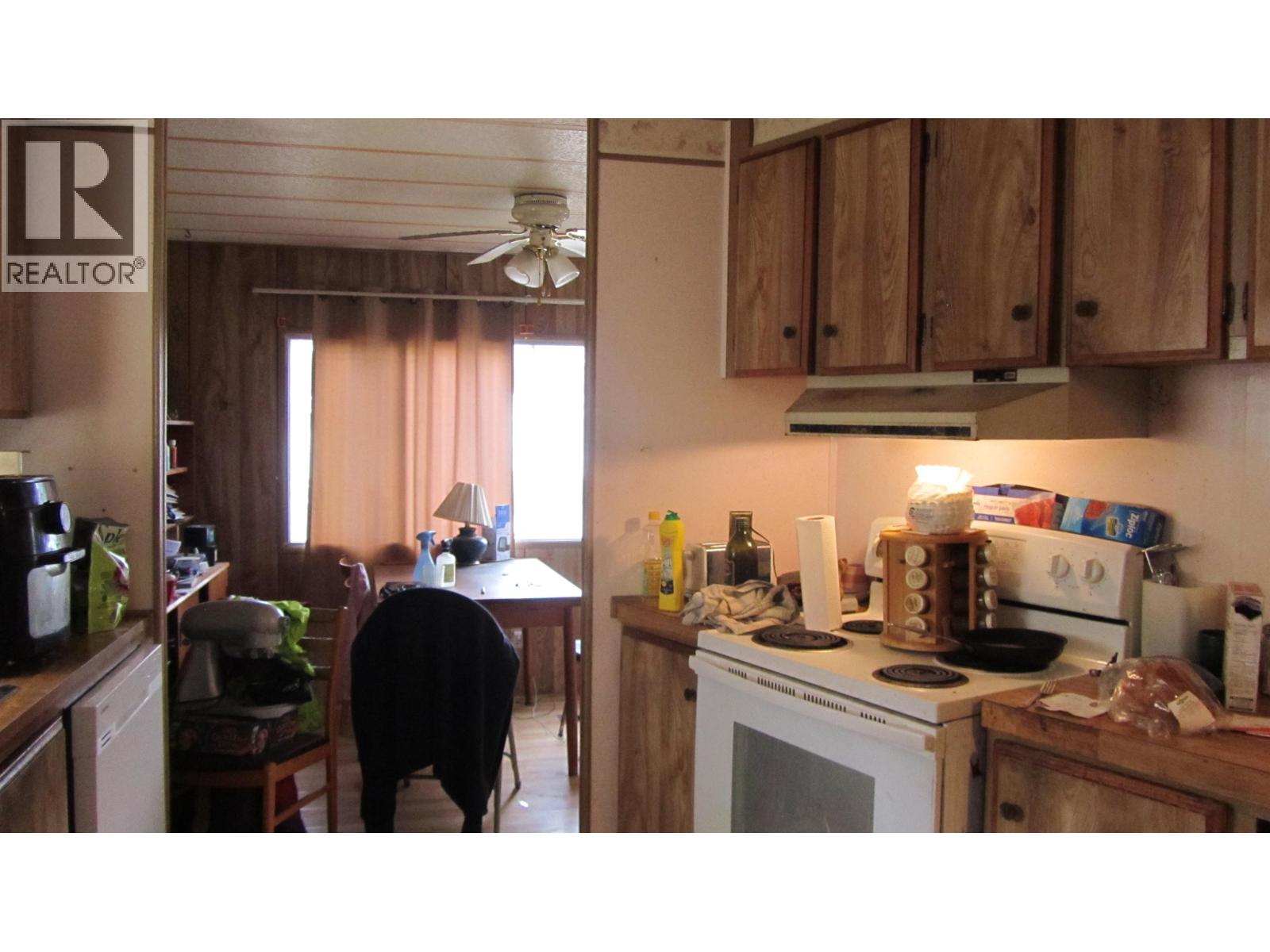 61 375 Horse Lake Road, 100 Mile House, British Columbia  V0K 2E0 - Photo 9 - R3172118