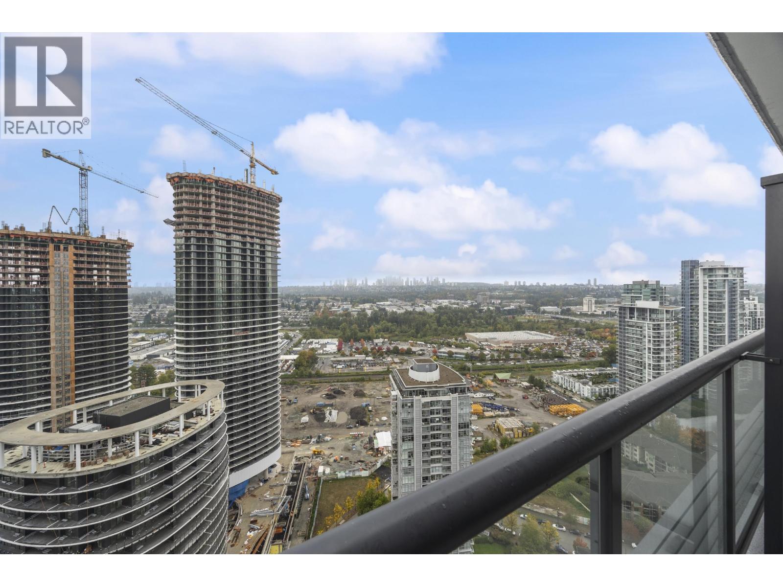 2912 4730 LOUGHEED HIGHWAY