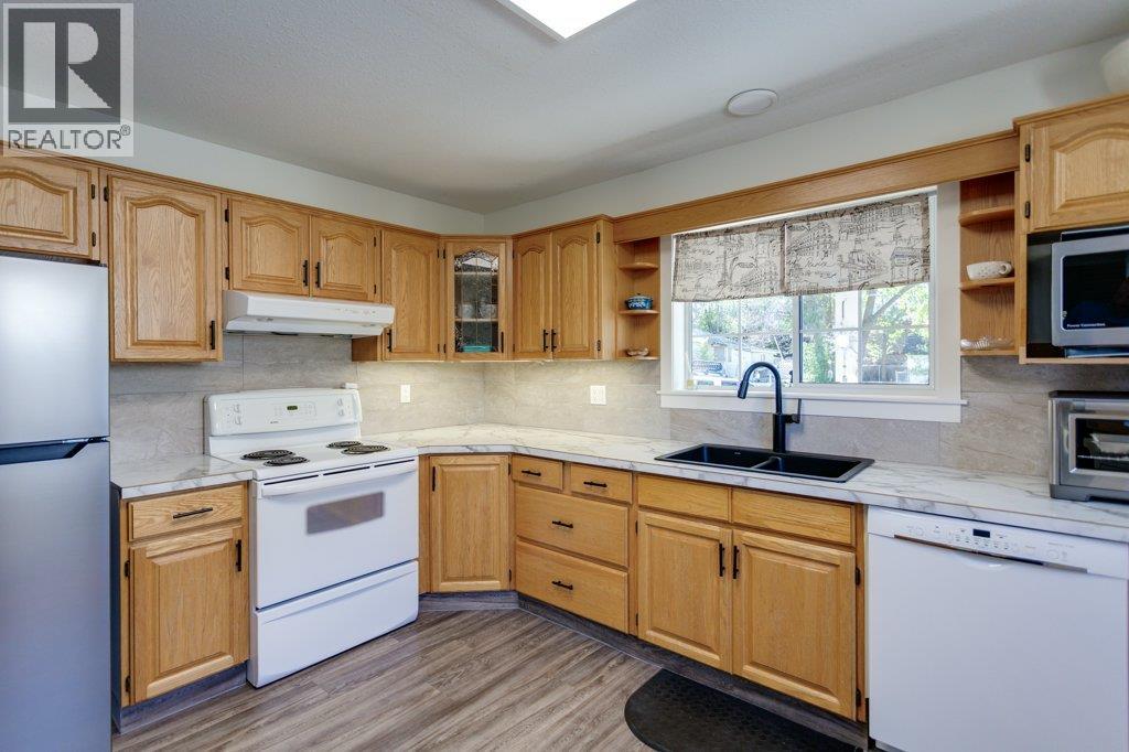 9702 Sargeant Street, Summerland, British Columbia  V0H 1Z3 - Photo 19 - 10402228
