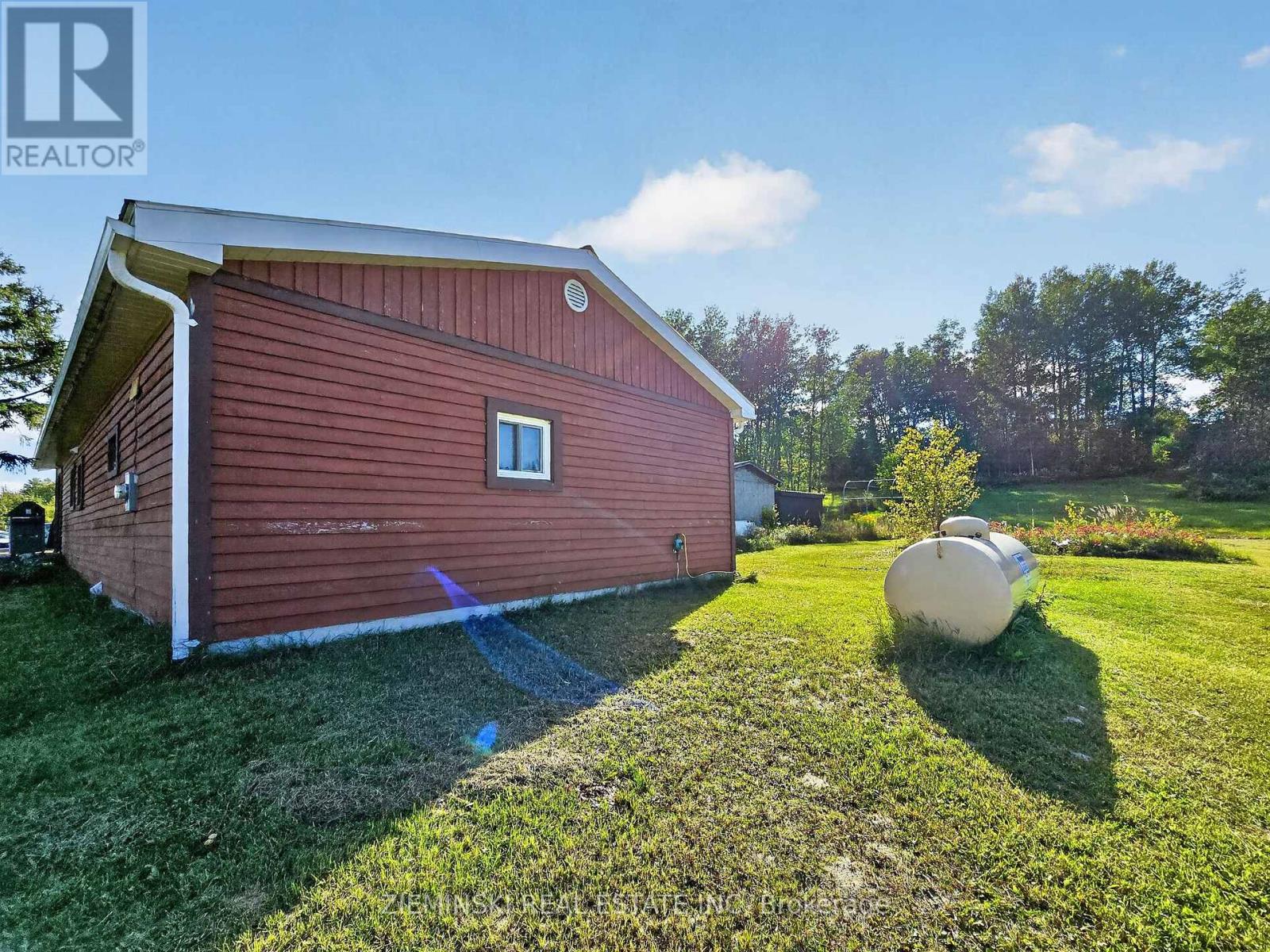 4093 Hwy 11 South Highway, Black River-Matheson, Ontario  P0K 1S0 - Photo 24 - T13859222