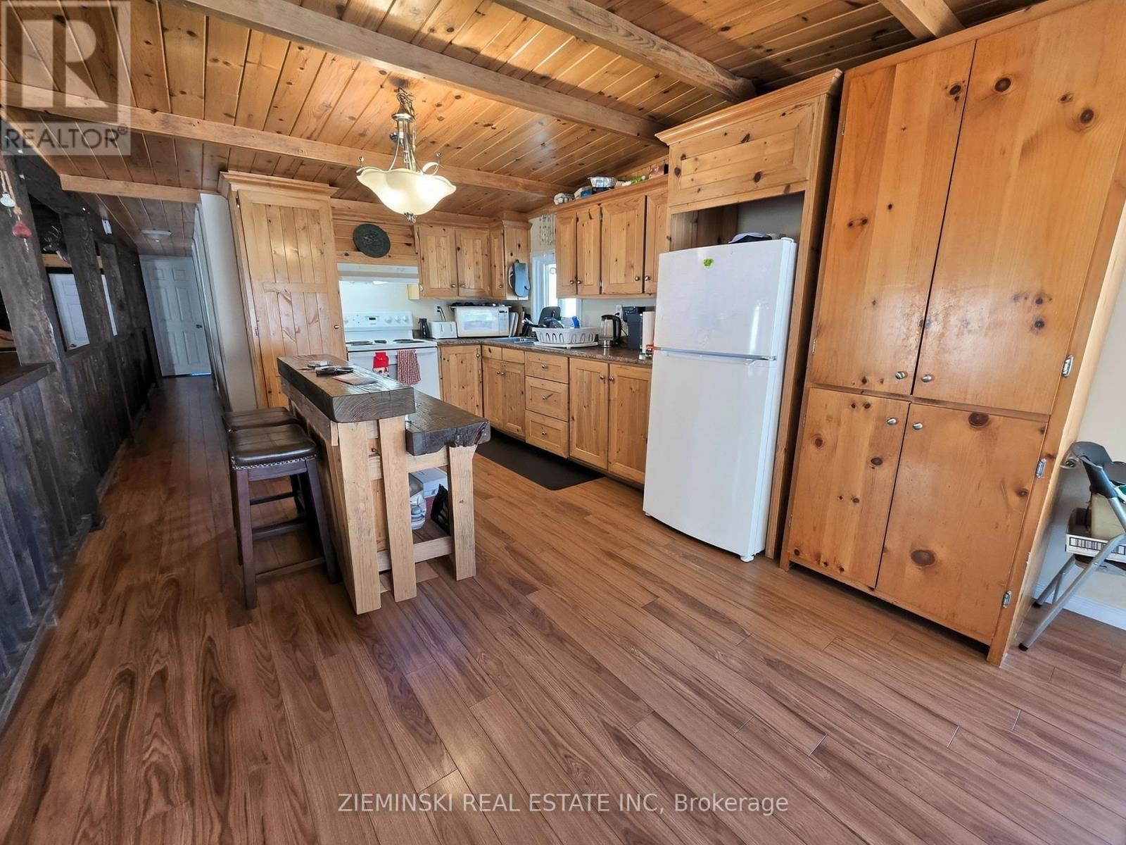 4093 Hwy 11 South Highway, Black River-Matheson, Ontario  P0K 1S0 - Photo 9 - T13859222