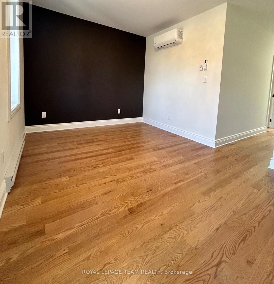 238 Bruyere Street, Ottawa, Ontario  K1N 5E3 - Photo 5 - X13859230